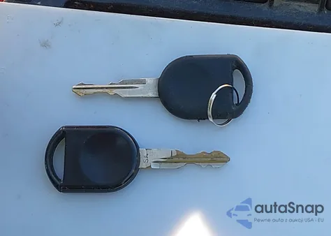 2005 Ford F-150 Stx/Xl/Xlt z USA, uszkodzony, nr VIN 1FTRF12W05NB86548